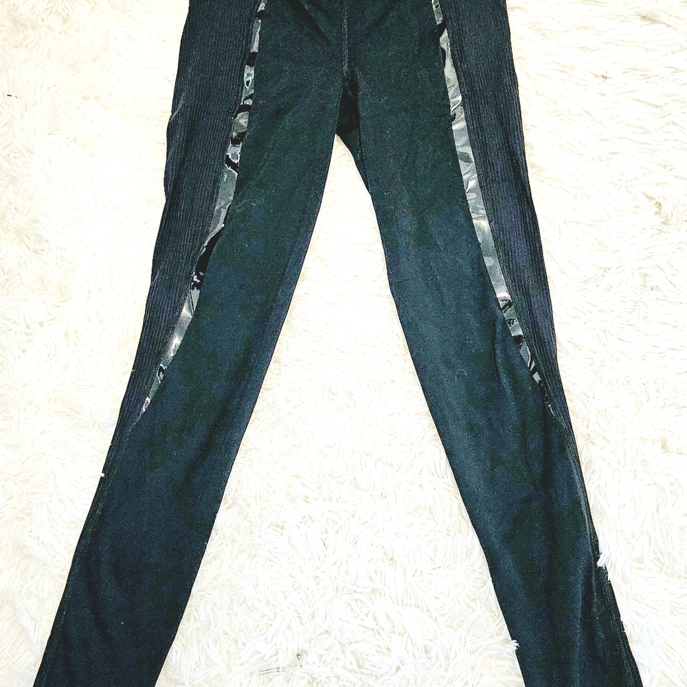 XS Lululemon biker leggings